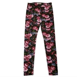 Abercrombie & Fitch Women's Black Floral Legging Size Small